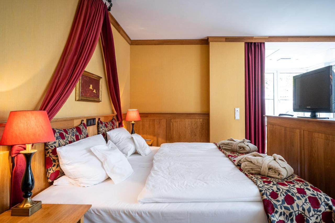 Waldhotel Tannenhaeuschen Wesel  Zewnętrze zdjęcie