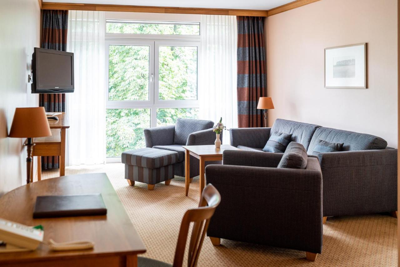 Waldhotel Tannenhaeuschen Wesel  Zewnętrze zdjęcie